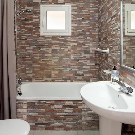 Bright Spacious 1 Bed Apartman