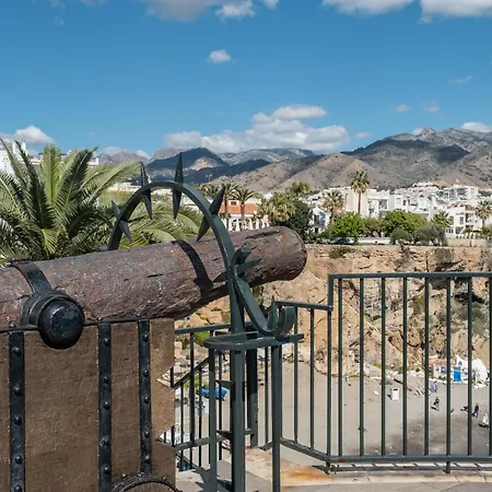 Bright Spacious 1 Bed Lägenhet Nerja