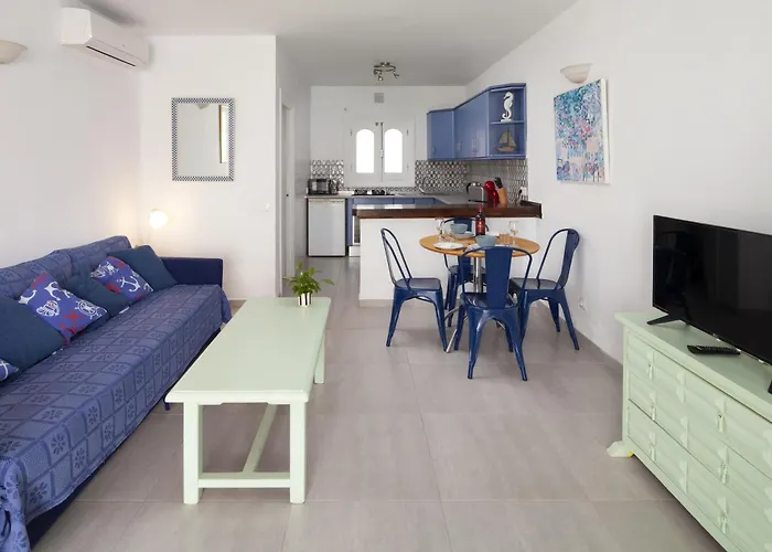 Bright Spacious 1 Bed 네르하