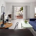 Daire Bright Spacious 1 Bed